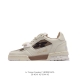 路易威登 Louis Vuitton Lv路易威登板鞋 时尚运动鞋 潮厚底增高鞋 。舒适防滑底和百搭性霸屏整个时尚娱乐圈，细节调整完美主义！鞋面采用柔软皮革鞋面