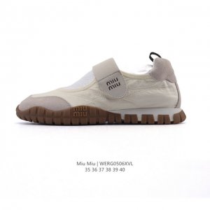 新品公司级 Miu Miu 韩系欧若拉百搭 运动甜妹风 厚底 玛丽珍鞋 2.5Cm 女 魔术贴复古时尚百搭厚底软底舒适 玛丽珍鞋 Miumiu2025S新款复古