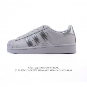 公司级 阿迪达斯 Adidas Superstar 2025年新款鞋子 蛇年新款经典贝壳头系列 新款休闲板鞋潮流男女士运动鞋 。鞋面柔软皮革拼接材质 标志性的贝