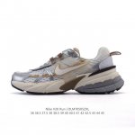 nike 耐克 V2K Run 减震防滑 复古低帮运动跑步鞋 超火复古跑鞋，采用太空革组合呼吸网眼布鞋面材质，搭载正确4层组合底模，嵌入Tpu加固稳定模块,双层