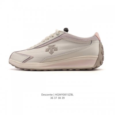 新品公司级 Descente Cron Racer 迪桑特休闲鞋，女款设计，迪桑特Cron Racer系列是一款融合日系极简设计与功能科技的多场景休闲鞋，核心特