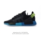 阿迪达斯Adidas Nmd_R1V2 二代3M反光弹力针织面 缓震男女士时尚舒适缓震运动鞋跑步鞋。采用时髦廓形 以抢眼外形诠释经典细节 为鞋款注入活力搭配 B