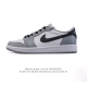 公司级 耐克 乔丹Air Jordan 1 Low Aj1 乔1 乔丹1代Aj1 低帮复古文化休闲运动篮球鞋。从1985 年面世的元年款汲取设计灵感，采用简洁大