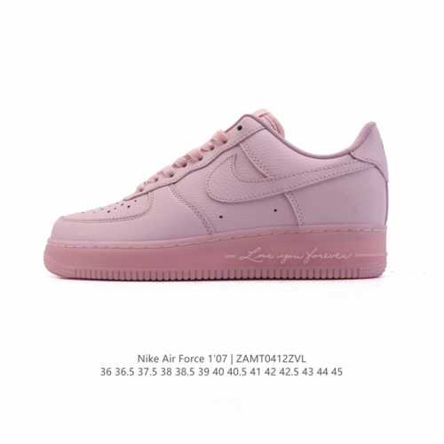 耐克 Nike Air Force 1 '07 Low 空军一号含气垫 小白鞋 低帮百搭厚底增高休闲运动板鞋。柔软、弹性十足的缓震性能和出色的中底设计，横跨复古