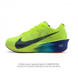 公司级 真爆 耐克 Nike Zoomx Vaporfly Next% 4 Proto 是一款限量版的竞速跑鞋，其配色被称为“Proto”，意为“最初、初始”。