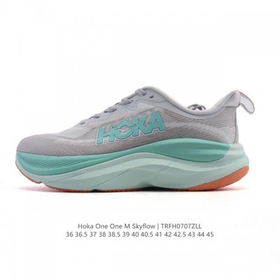 Hoka One One Skyflow 匠心独运的运动跑鞋 厚底增高老爹鞋 Hoka Skyflow 采用了精致的纱架提花鞋面，缔造出一种宛如量身定制般的贴合