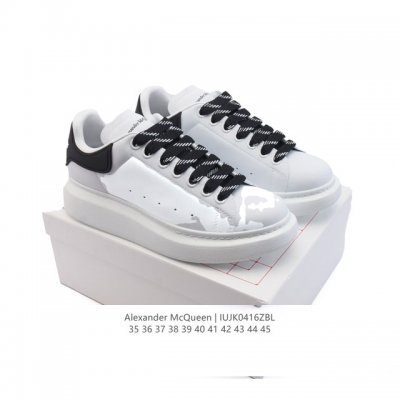 公司级 Alexandermcqueen 亚历山大 麦昆Mcq 运动小白鞋 厚底增高闪尾光滑牛皮平底鞋休闲鞋 时尚男女板鞋潮运动鞋 ，火爆到大街小巷无人不知，无