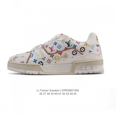 公司级 路易威登 Louis Vuitton Lv路易威登板鞋 时尚运动鞋潮厚底增高男女鞋。舒适防滑底和百搭性霸屏整个时尚娱乐圈，细节调整完美主义！采用柔软皮革