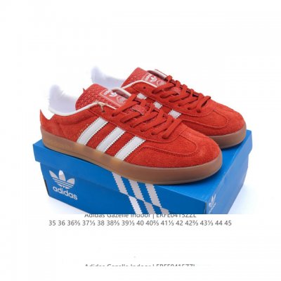 公司级 阿迪达斯 Adidas Originals Gazelle Indoor 复古三叶草防滑透明橡胶板鞋经典运动鞋。这款经典鞋,忠于原版设计,缀撞色三条纹和