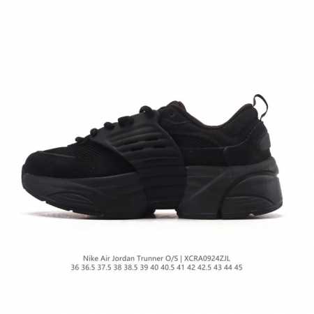 新品公司级 耐克 Nike Jordan Trunner O S 运动篮球鞋，是 耐克旗下 Jordan Brand 推出的复古跑鞋，以 90 年代田径鞋为灵感 - 点击图像关闭