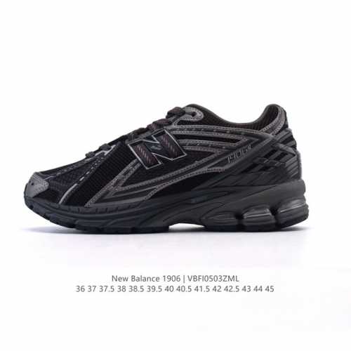 公司级 新百伦 New Balance M1906系列 复古运动鞋单品宝藏老爹鞋款。作为Nb最经典的档案鞋型之一，与 2一样，1906有着Nb最成熟的技术加持和