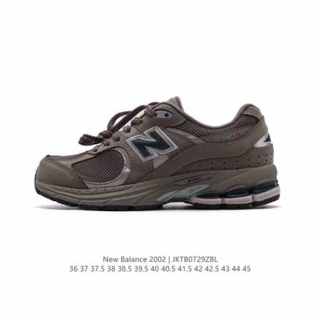 新百伦 New Balance 2002R 跑鞋 男女运动鞋厚底老爹鞋。沿袭了面世之初的经典科技，以 Encap 中底配以升级版 N-Ergy 缓震物料。鞋面则 - 点击图像关闭