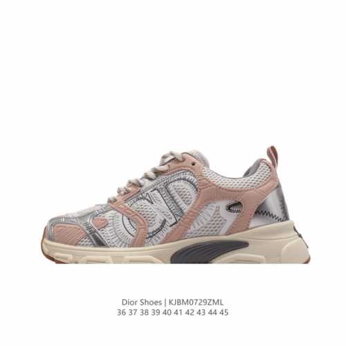 dior 迪奥 高奢品牌 彰显高级气质 Dior 运动鞋低帮系列复古百搭休闲鞋时尚慢跑鞋厚底老爹鞋。 码数：36-45 编码：Kjbm0729Zml