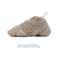 公司级 Adidas 阿迪达斯 Yeezy 500 椰子 男女同款复古老爹鞋跑步鞋厚底老爹鞋。要说 Yeezy 家族中最有质感的鞋款，那 Yeezy 500 绝