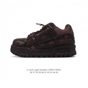 公司级 路易威登 Louis Vuitton LV路易威登板鞋 时尚运动鞋 潮厚底增高鞋 。舒适防滑底和百搭性霸屏整个时尚娱乐圈，细节调整完美主义！鞋面采用柔软