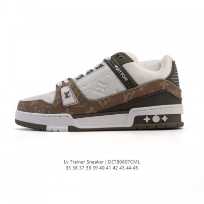 公司级 路易威登 Louis Vuitton Lv路易威登板鞋 时尚运动鞋潮厚底增高男女鞋。舒适防滑底和百搭性霸屏整个时尚娱乐圈，细节调整完美主义！采用柔软皮革