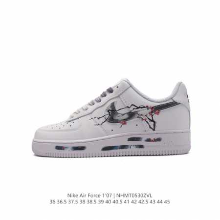 耐克 Nike Air Force 1 '07 Low 空军一号含气垫 低帮百搭厚底增高休闲运动板鞋。柔软、弹性十足的缓震性能和出色的中底设计，横跨复古与现代的 - 点击图像关闭