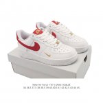 耐克 Nike Air Force 1 '07 Low 空军一号含气垫 小白鞋 低帮百搭厚底增高休闲运动板鞋。柔软、弹性十足的缓震性能和出色的中底设计，横跨复古