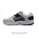公司级 Nike 耐克夏季 Zoom Vomero 5 运动鞋休闲训练跑步鞋。Nike Zoom Vomero 5 男女子运动鞋妥帖包覆足部，提供透气支撑效果。