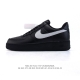 耐克 Nike Air Force 1 '07 Low 空军一号含气垫 小白鞋 低帮百搭厚底增高休闲运动板鞋。柔软、弹性十足的缓震性能和出色的中底设计，横跨复古