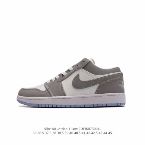 耐克 乔丹air Jordan 1 Low Aj1 乔1 乔丹1代aj1 低帮复古文化休闲运动篮球鞋。该鞋款从 1985 年元年款汲取设计灵感，焕新演绎简约经典