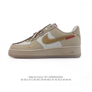 160 耐克 Nike Air Force 1 '07 Low 空军一号含气垫 小白鞋 低帮百搭厚底增高休闲运动板鞋。柔软、弹性十足的缓震性能和出色的中底设计，