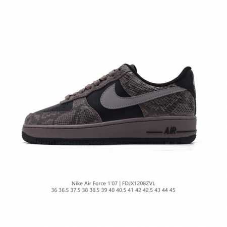 耐克 Nike Air Force 1 '07 Low 空军一号含气垫 小白鞋 低帮百搭厚底增高休闲运动板鞋。柔软、弹性十足的缓震性能和出色的中底设计，横跨复古 - 点击图像关闭
