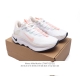 耐克 Wmns Nike Motiva 男女士步行运动鞋 最新 波浪鞋 专为步行、慢跑和跑步而设计。Nike Motiva 步行运动鞋助你以出众步履体验，轻松应