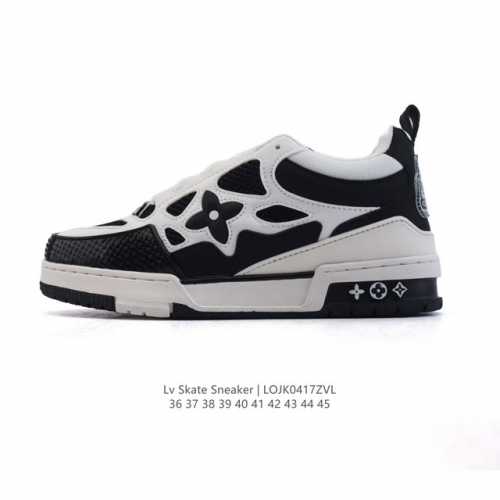 Lv Skate Sneaker 路易威登 2025年新款运动板鞋 蛇年限定 春夏秀场初次亮相，此次以粒面牛皮革焕新呈现。加垫鞋领和鞋舌援引滑板鞋设计，科技鞋带