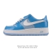耐克 Nike Air Force 1 '07 Low 空军一号含气垫 低帮小白鞋 百搭厚底增高休闲运动板鞋。柔软、弹性十足的缓震性能和出色的中底设计，横跨复古