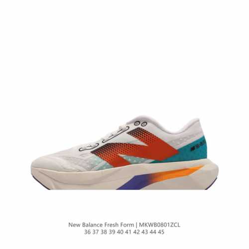 新百伦 [New Balance] Fresh Form 男女士运动鞋 厚底增高跑鞋，这款跑鞋不仅有着以大数据为基础的fresh Foam虎蜂大底，还有着独创的