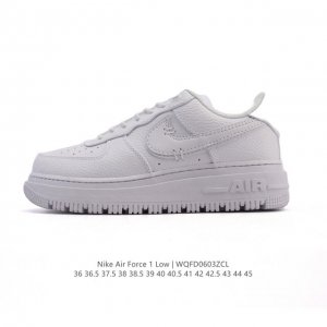 耐克 Nike Air Force 1 Low Luxe 空军一号低帮厚底休闲运动板鞋 鞋款以1982年原版经典的 Air Force 1 Luxe 为蓝本，继