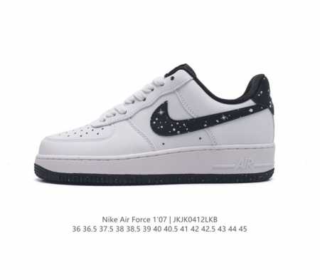 耐克 Nike Air Force 1 '07 Low 空军一号含气垫 低帮百搭厚底增高休闲运动板鞋。柔软、弹性十足的缓震性能和出色的中底设计，横跨复古与现代的 - 点击图像关闭