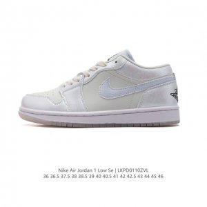 耐克 乔丹air Jordan 1 Low Aj1 乔1 乔丹1代aj1 低帮复古文化休闲运动篮球鞋。该鞋款从 1985 年元年款汲取设计灵感，焕新演绎简约经典