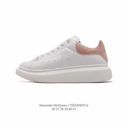 特价 Alexandermcqueen 亚历山大 麦昆mcq 运动小白鞋厚底增高闪尾光滑牛皮平底鞋休闲鞋 时尚男女板鞋潮运动鞋 ，火爆到大街小巷无人不知，无人不 - 点击图像关闭