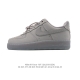 耐克 Nike Air Force 1 '07 Low 空军一号含气垫 低帮 小白鞋 百搭厚底增高休闲运动板鞋。柔软、弹性十足的缓震性能和出色的中底设计，横跨复