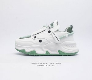 潮流特价 海外代购潮牌 Recon Cheetah 小红书爆款慢跑鞋 明星同款老爹鞋 新款时尚百搭休闲款运动鞋 鞋面走线精整 清晰质感 原单品质 采用家族工艺