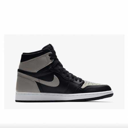 真二层耐克 Nike Air Jordan 1 Retro High Og 乔丹一代aj1 乔1 Aj1 高帮篮球鞋复刻运动鞋 皮面高帮板鞋的设计灵感源自运动夹 - 点击图像关闭