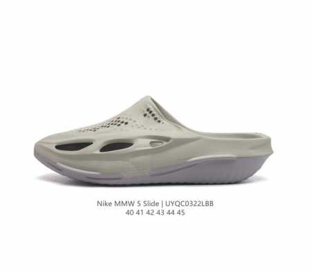 耐克 视觉先锋 Nike Mmw 5 Slide 男子拖鞋 一双来自未来的拖鞋 Mmw X Nike合作系列的第四款鞋 Mmw Nike 005 Slide 具 - 点击图像关闭