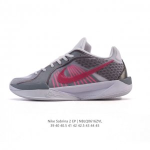 公司级 Nike耐克Sabrina 2 Ep 防滑耐磨 男子低帮减震实战篮球鞋 Sabrina Ionescu 的成功早已眾所周知。 她在場上能有這等表現，是因