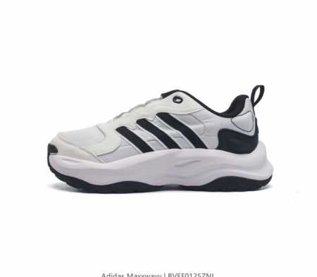 Adidas 阿迪达斯 增高又显瘦 阿迪 新老爹鞋 Adidas Maxxwavy 鞋身选择大面积网眼织物 热熔压胶以及皮革材质组成 既保证透气性 又使其具有较 - 点击图像关闭