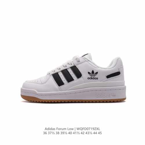 Adidas 阿迪达斯 三叶草 Forum Low 男女运动鞋 摩登演绎篮球风的经典鞋。英文的“Forum”，是进行表达的场所，在这里，可以释放自己的热情，阐述