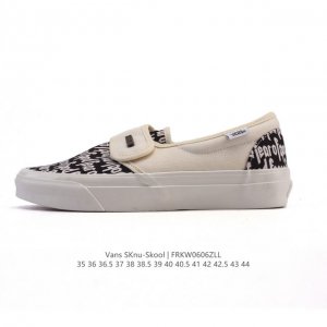 万斯 Vans Og Oid Skool百搭休闲低帮运动滑板鞋 。其实Style 36就是现在风靡潮流的Vans鞋款Old Skool的Og版本。历经岁月洗礼的