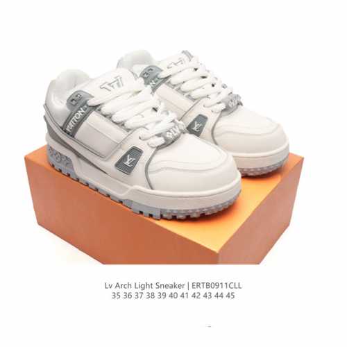 公司级 路易威登Louis Vuitton Lv路易威登板鞋 时尚厚底增高运动鞋 潮男女鞋 舒适防滑底和百搭性霸屏整个时尚娱乐圈，细节调整完美主义！鞋面采用专柜