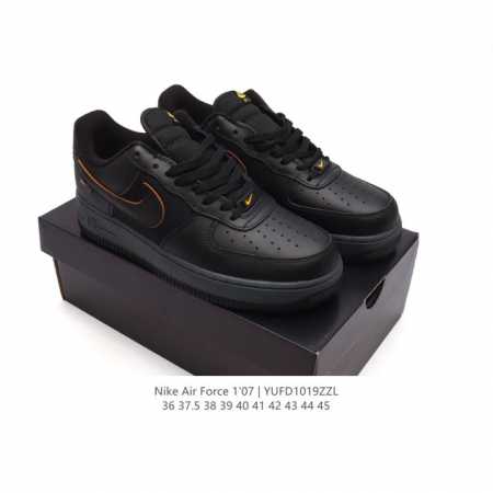 耐克 Nike Air Force 1 '07 Low 空军一号 af1含气垫 低帮百搭厚底增高休闲运动板鞋。柔软、弹性十足的缓震性能和出色的中底设计，横跨复古 - 点击图像关闭