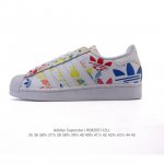 公司级 阿迪达斯 Adidas Superstar 2025年新款鞋子 蛇年新款经典贝壳头系列 新款休闲板鞋潮流男女士运动鞋 。鞋面柔软皮革拼接材质 标志性的贝
