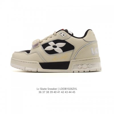 公司级 Lv Skate Sneaker 路易威登 2025年新款运动板鞋 蛇年限定 春夏秀场初次亮相，此次以粒面牛皮革焕新呈现。加垫鞋领和鞋舌援引滑板鞋设计，