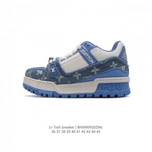 公司级 路易威登louis Vuitton Lv路易威登板鞋 时尚厚底增高运动鞋 潮男女鞋 舒适防滑底和百搭性霸屏整个时尚娱乐圈，细节调整完美主义！鞋面采用专柜