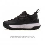 公司级 耐克 Nike Acg Mountain Fly Low Gtx Se 男女子运动鞋户外登山徒步鞋。采用匠心设计，打造耐穿迅疾风格，让你在沙漠、峡谷和深