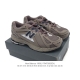 降价原价 元 新百伦 New Balance M1906系列 复古运动鞋单品宝藏老爹鞋款。作为Nb最经典的档案鞋型之一，与 2一样，1906有着Nb最成熟的技术